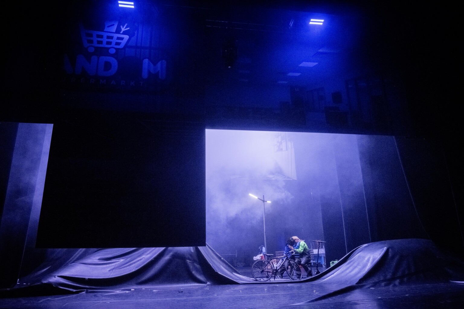 Theater Artemis - Nu is het nog rustig, jetse batelaan